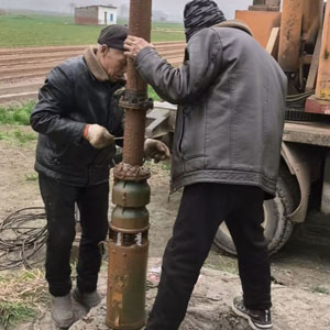 农田机井深井潜水泵安装